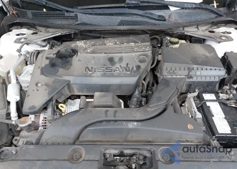 2017 Nissan Altima 2.5 Sr из США, поврежденный, VIN 1N4AL3AP8HC202030